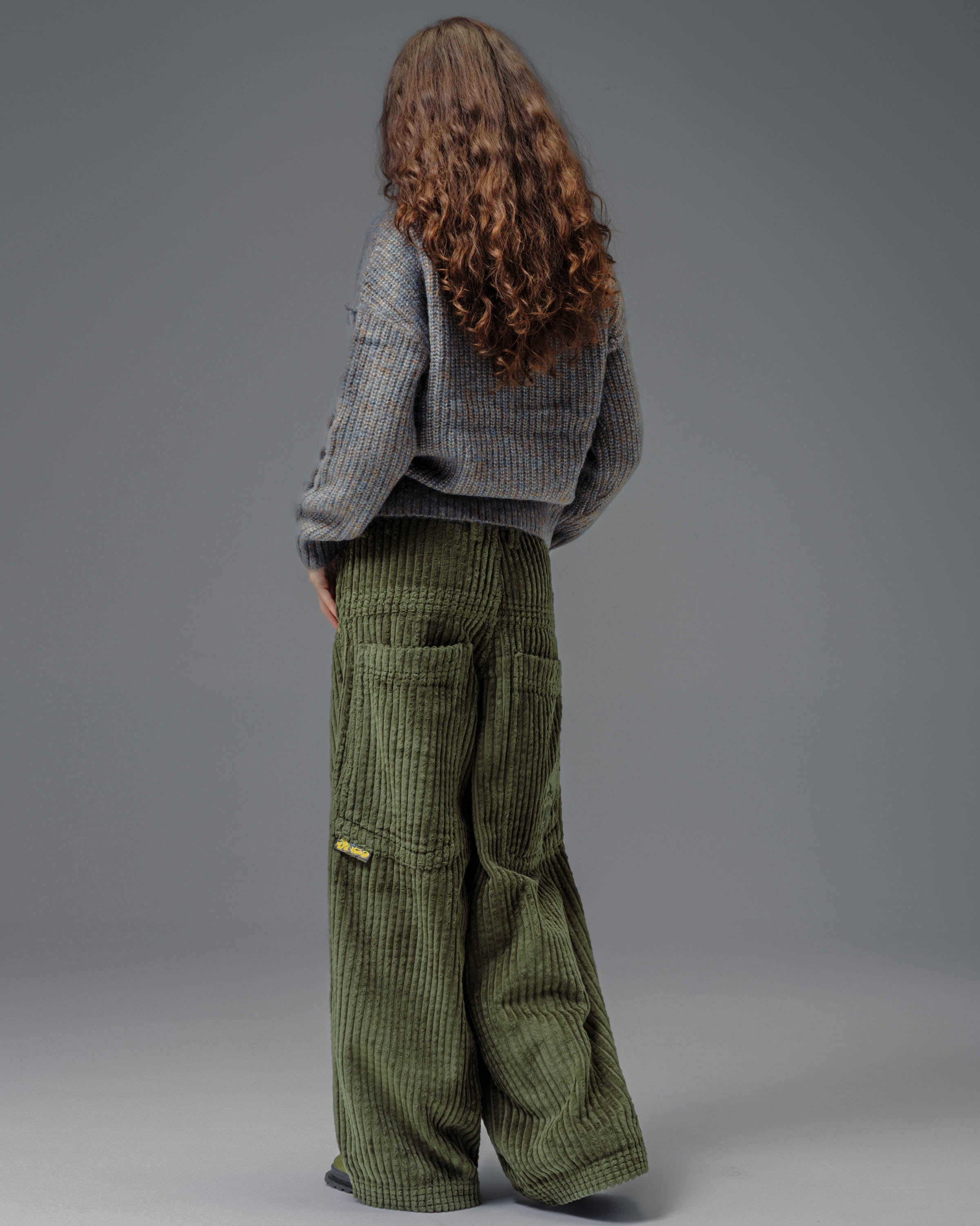 W Jester. 26". 2 Wale Corduroy. Moss. - Image 6